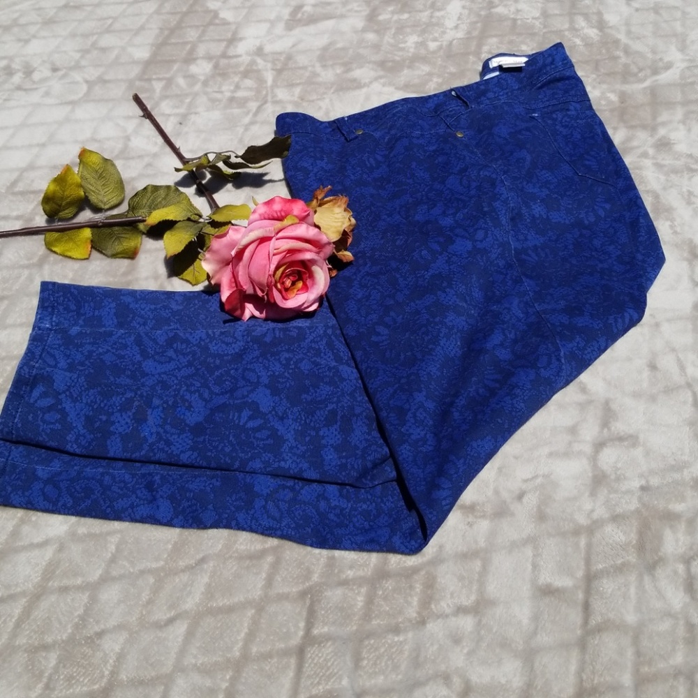 Monroe and Main Dress Pants